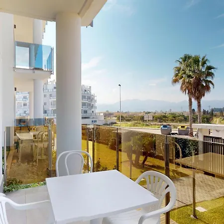 Greenery By On Travel Oliva