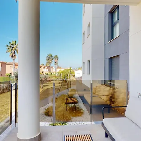 Greenery By On Travel Oliva